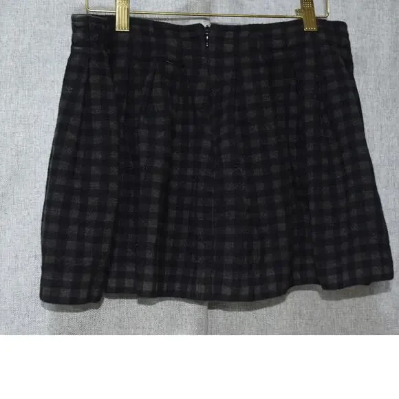 Theory Black Wool Check Mini Skirt Size 8 - Picture 2 of 2